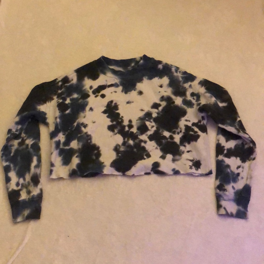 Blue and White Tie Dye Cropped Sweater